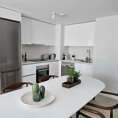 The Luxury Lookout Marbella Apartment *